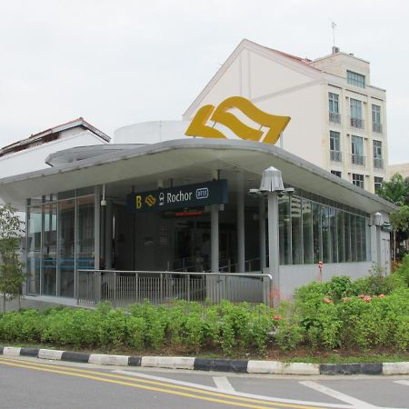 Single Sharing Room And Short Hours Stay At Sandpiper Hotel Singapur Exterior foto