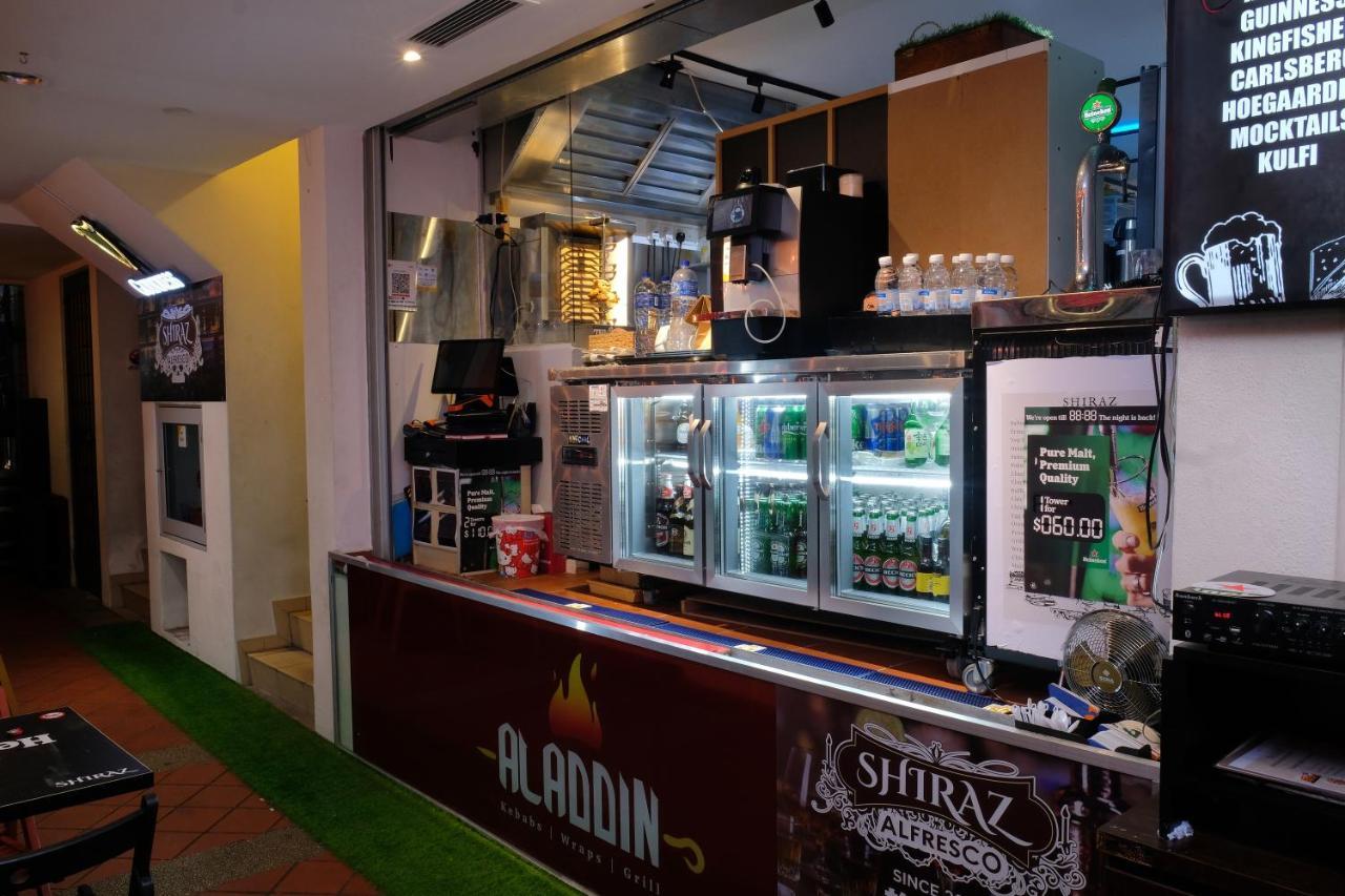 Single Sharing Room And Short Hours Stay At Sandpiper Hotel Singapur Exterior foto
