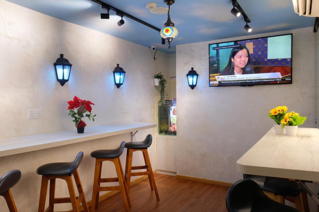Single Sharing Room And Short Hours Stay At Sandpiper Hotel Singapur Exterior foto